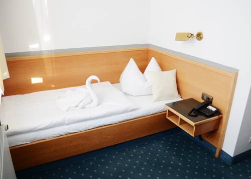 Imagen de la habitación del Hotel Krone, Freilassing. Foto 7