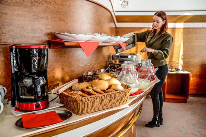 Imagen del bar/restaurante del Hotel Krone, Freilassing. Foto 5