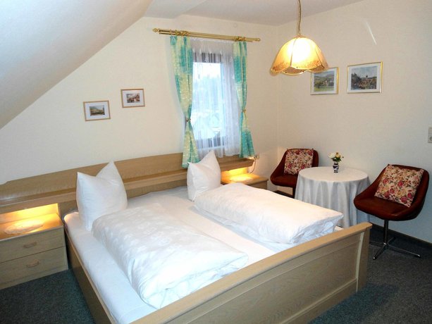 Imagen de la habitación del Hotel Krone, G&ouml;&szlig;weinstein. Foto 9