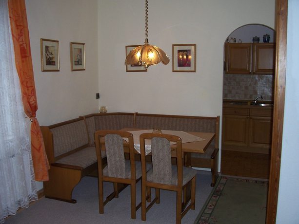 Imagen de la habitación del Hotel Krone, G&ouml;&szlig;weinstein. Foto 19