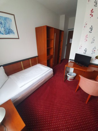 Imagen de la habitación del Hotel Krone, Rehau. Foto 3