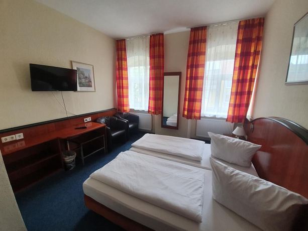 Imagen de la habitación del Hotel Krone, Rehau. Foto 5