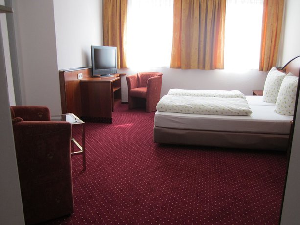 Imagen de la habitación del Hotel Krone, Rehau. Foto 14