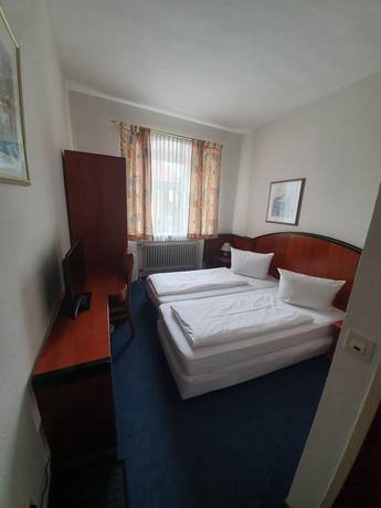 Imagen de la habitación del Hotel Krone, Rehau. Foto 20