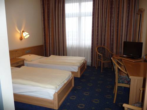 Imagen general del Hotel Kronprinz, Minden. Foto 1