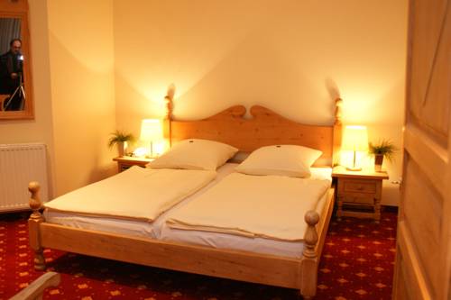 Imagen de la habitación del Hotel Kronprinz, Minden. Foto 15