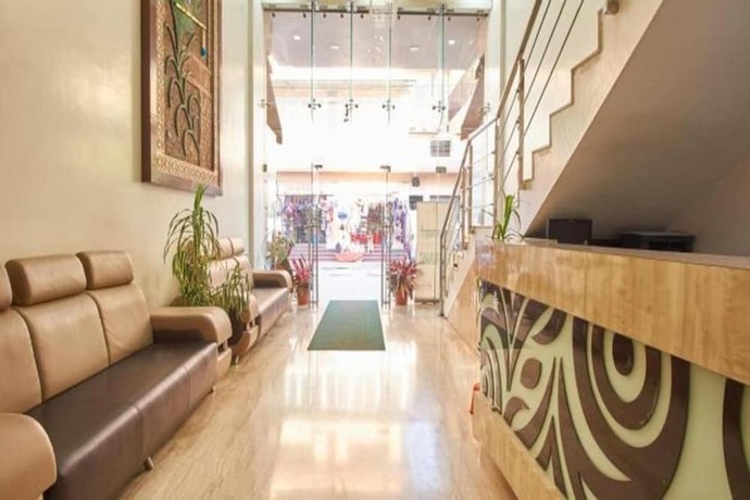 Imagen de los interiores del Hotel Krushna Inn. Foto 16