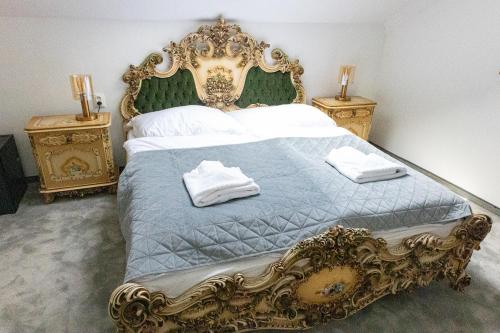 Imagen de la habitación del Hotel K&uacute;ria Červen&yacute; Majer. Foto 16