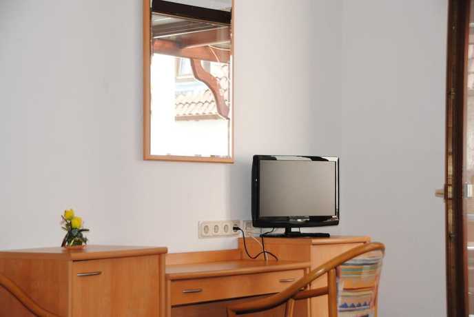 Imagen de la habitación del Hotel Kurfürst. Foto 11