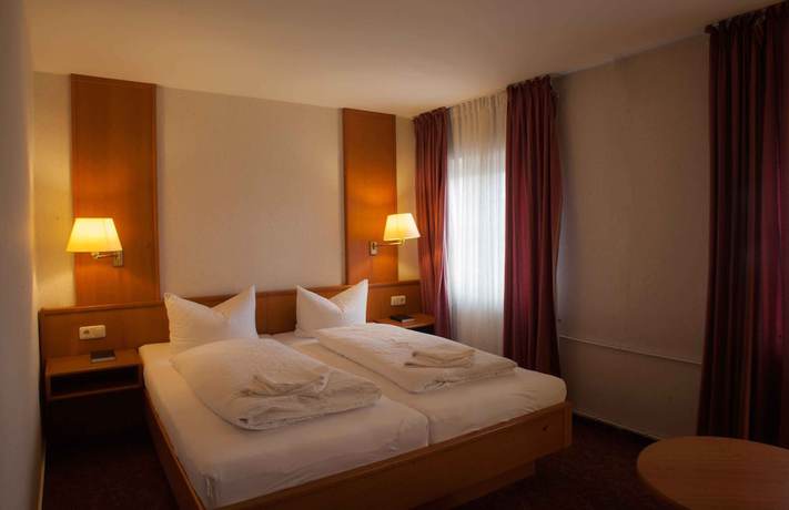 Imagen de la habitación del Hotel Kutzbach. Foto 15