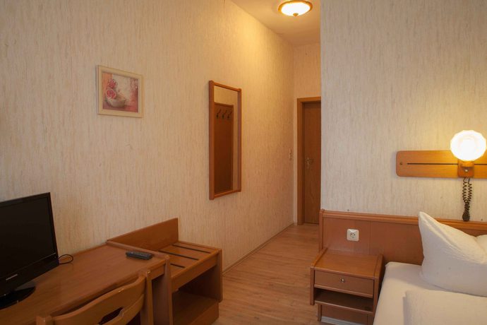 Imagen de la habitación del Hotel Kutzbach. Foto 18