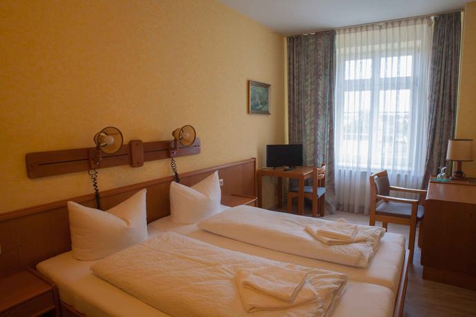 Imagen de la habitación del Hotel Kutzbach. Foto 19