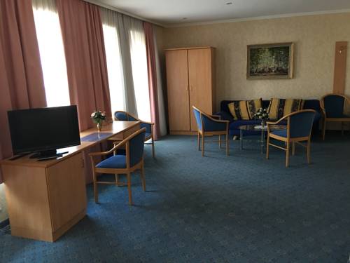 Imagen de la habitación del Hotel K&uuml;bel. Foto 14