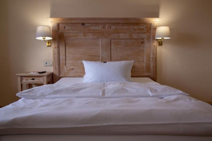 Imagen de la habitación del Hotel Kübler. Foto 7