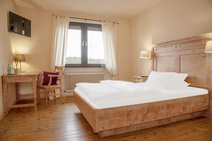 Imagen de la habitación del Hotel Kübler. Foto 18