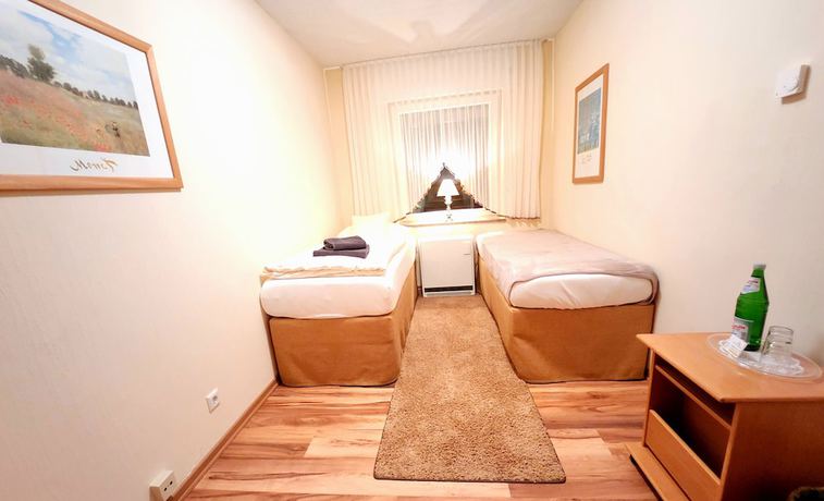 Imagen de la habitación del Hotel LANDHAUS K&Uuml;RRENBERG. Foto 7