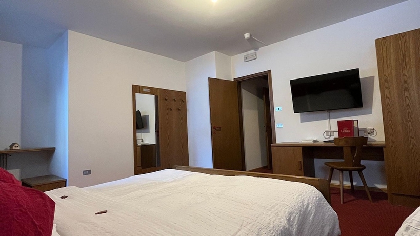 Imagen de la habitación del Hotel La Baita. Foto 12