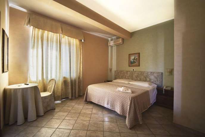 Imagen de la habitación del Hotel La Brocca. Foto 7