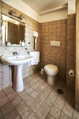 Imagen de la habitación del Hotel La Brocca. Foto 16