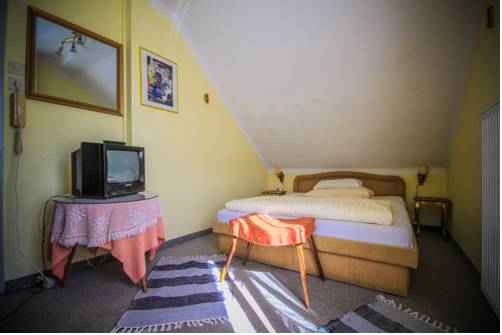Imagen de la habitación del Hotel La Caravella. Foto 15