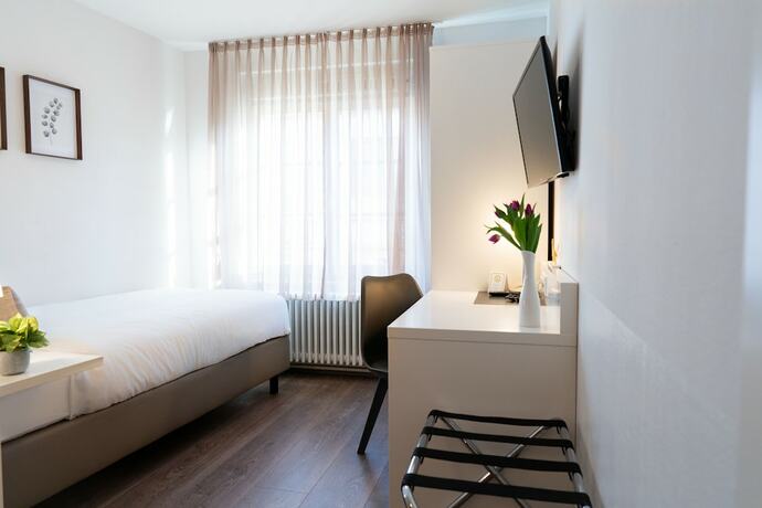 Imagen de la habitación del Hotel La Fleur. Foto 19