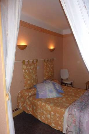 Imagen de la habitación del Hotel La Font De Lauro. Foto 4