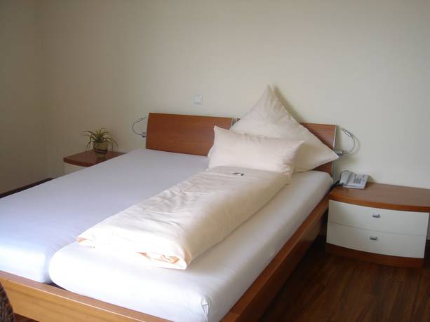 Imagen de la habitación del Hotel La Fontana Costanzo. Foto 15