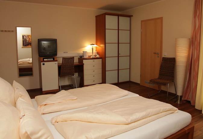 Imagen de la habitación del Hotel La Fontana Costanzo. Foto 17