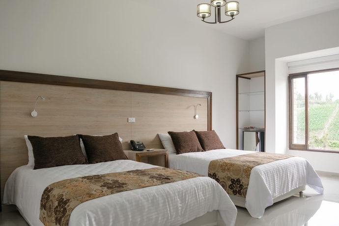 Imagen de la habitación del Hotel La Magdalena. Foto 8