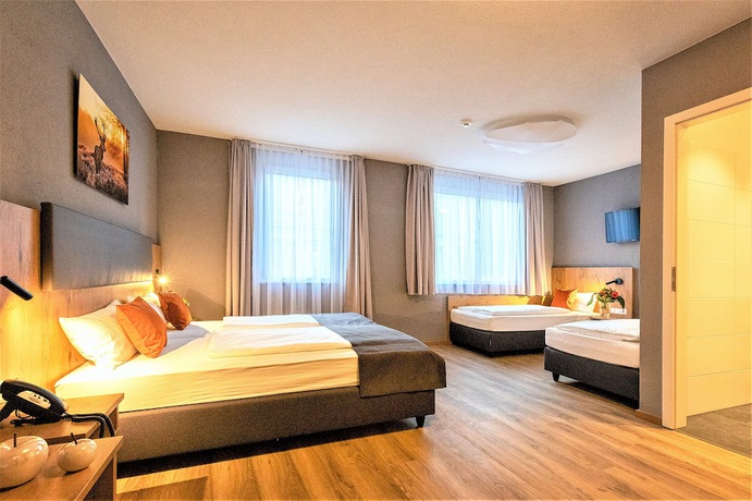 Imagen de la habitación del Hotel La Mirabelle. Foto 18