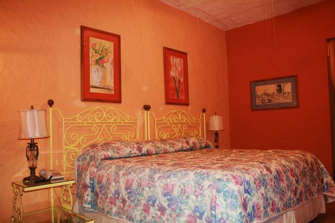 Imagen de la habitación del Hotel La Nueva Posada. Foto 10