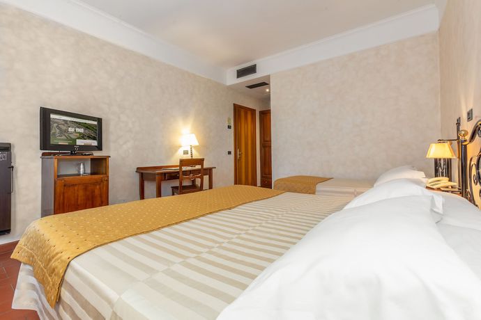 Imagen de la habitación del Hotel La Pergola. Foto 6