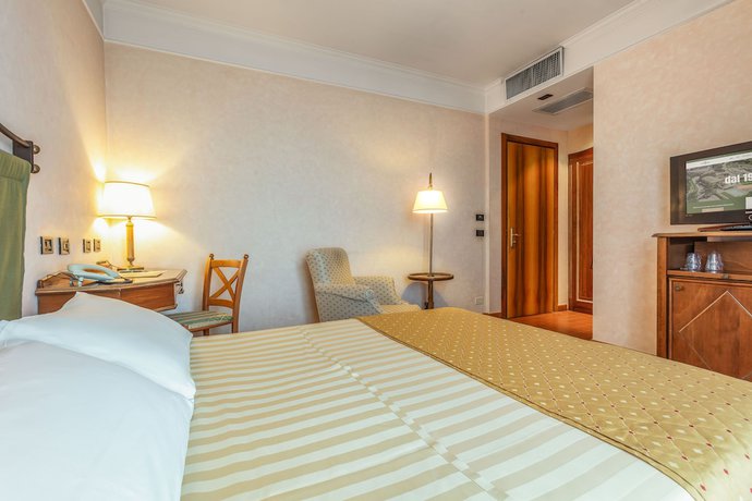 Imagen de la habitación del Hotel La Pergola. Foto 12