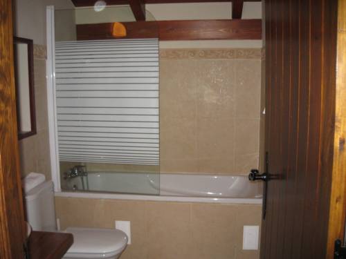 Imagen de la habitación del Hotel La Pradera. Foto 7