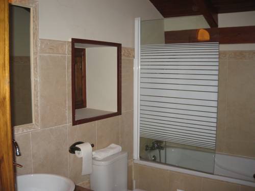 Imagen de la habitación del Hotel La Pradera. Foto 15