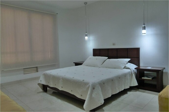 Imagen de la habitación del Hotel La Quinta Porra. Foto 13