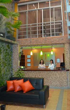 Imagen de los interiores del Hotel La Quinta Porra. Foto 18
