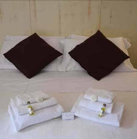 Imagen de la habitación del Hotel La Smorfia. Foto 9