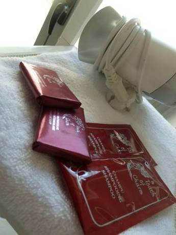 Imagen de la habitación del Hotel La Victoire. Foto 10