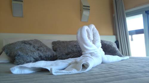 Imagen de la habitación del Hotel La Victoire. Foto 12