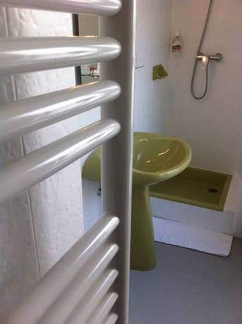 Imagen de la habitación del Hotel La Victoire. Foto 16