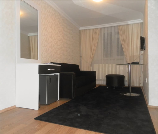 Imagen de la habitación del Hotel La White. Foto 6