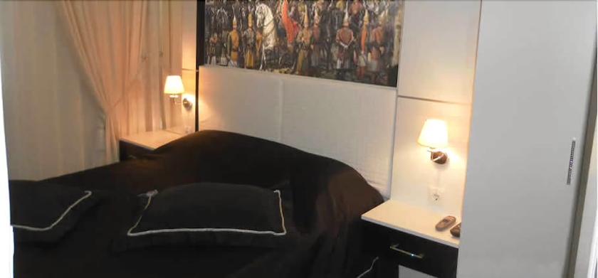 Imagen de la habitación del Hotel La White. Foto 7