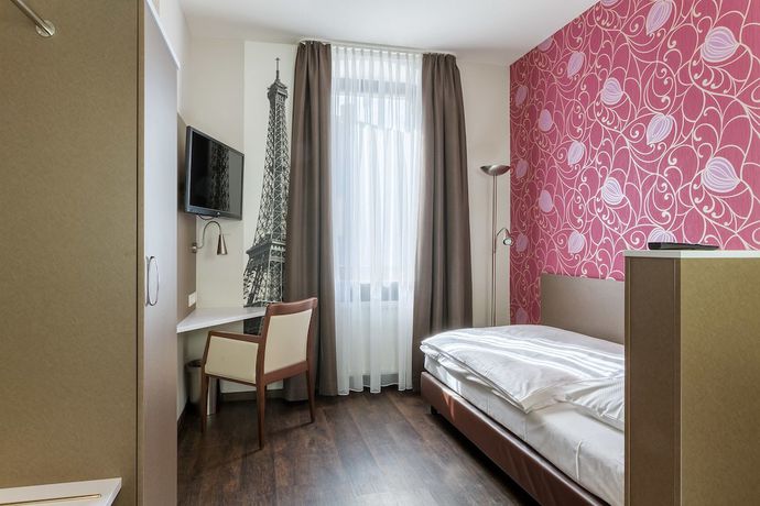 Imagen de la habitación del Hotel L\'adresse. Foto 10