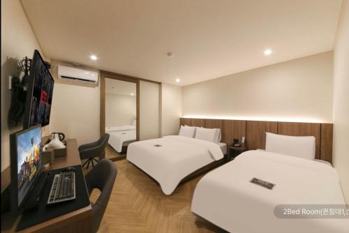 Imagen general del Hotel Laglas Asan. Foto 14