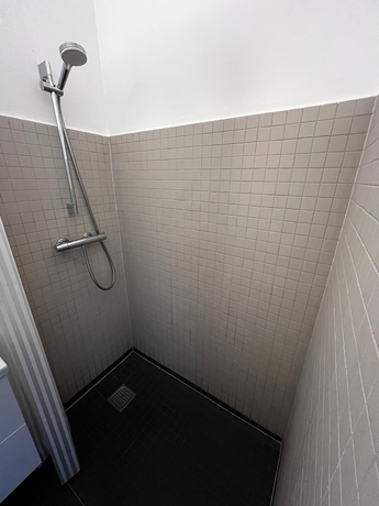 Imagen de la habitación del Hotel Lakolk. Foto 12
