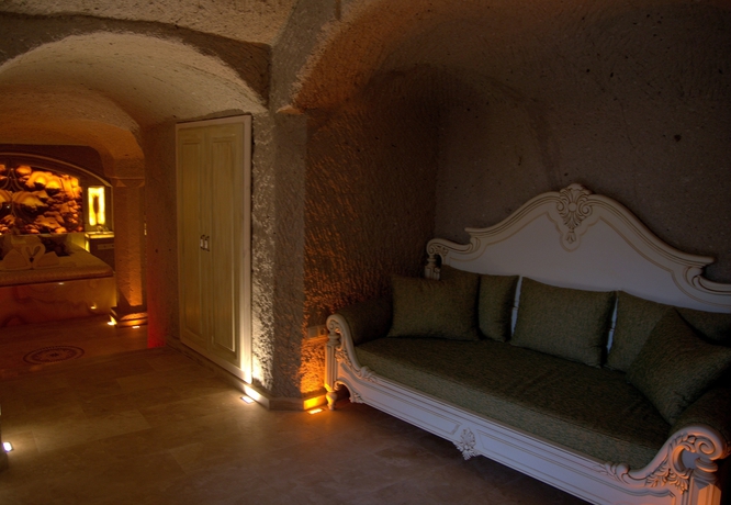 Imagen de los interiores del Hotel Lale Saray. Foto 19