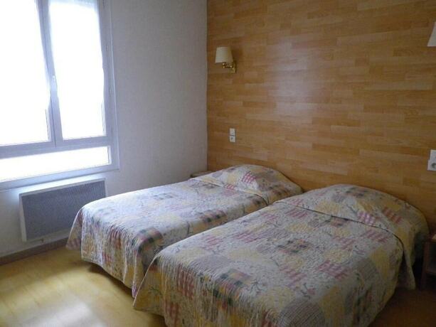Imagen de la habitación del Hotel Lamartine. Foto 11