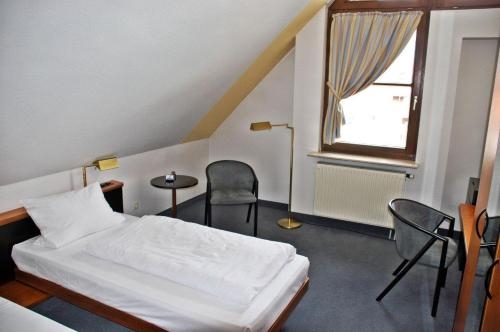 Imagen de la habitación del Hotel Lamm, Herrenberg. Foto 8