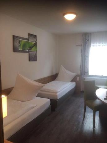 Imagen de la habitación del Hotel Lamm, Waiblingen. Foto 5